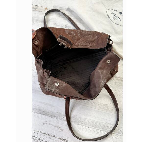 Prada Chocolate Brown Leather Cervo Antik Easy Foldover Pushlock Shoulder Purse - Picture 12 of 14